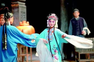 文藝創作 為時代抒懷 為人民放歌